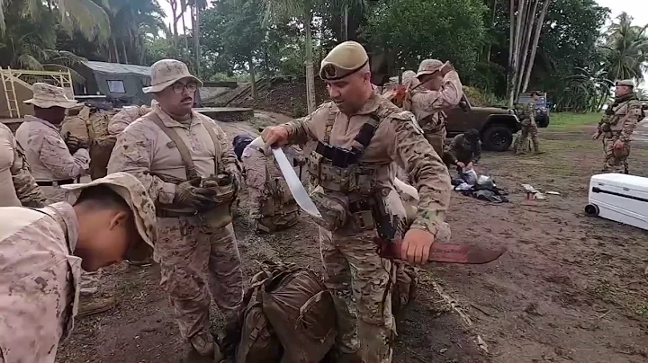 B-Roll: U.S. Marines begin jungle survival training with Panamanian forces in Panama