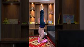 #incredibleindia #travel #travelindia #travelvlog #ytshorts #viral #trend #trending #yoga #headstand