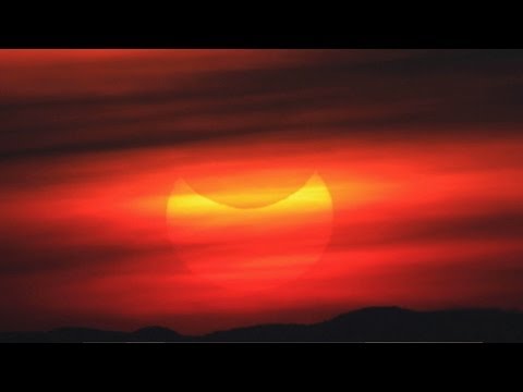 Incredible Photos Of The Christmas 'Ring Of Fire' Solar Eclipse From ...