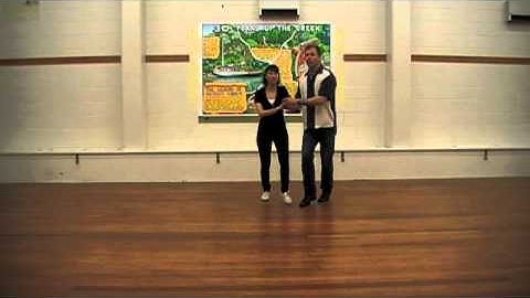 Te Atatu 6/10/11 - 6 beat with tripples steps / Lindy connection and stretch (5/6)