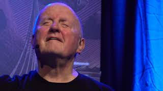 Christy Moore. Bright Blue Rose, Vicar Street, Dublin 2021