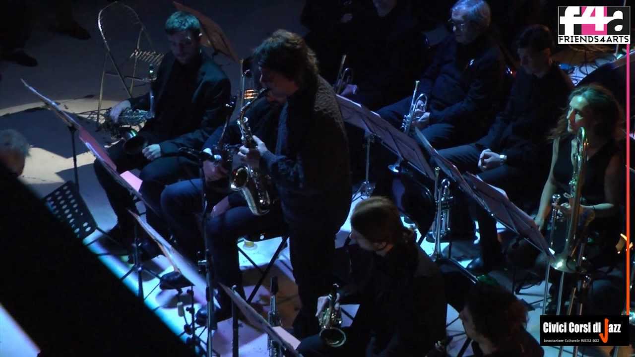Civica Jazz Band - Milano - "Quasi Capolinea" 20 Febbraio 2013 solista Giulio Visibelli