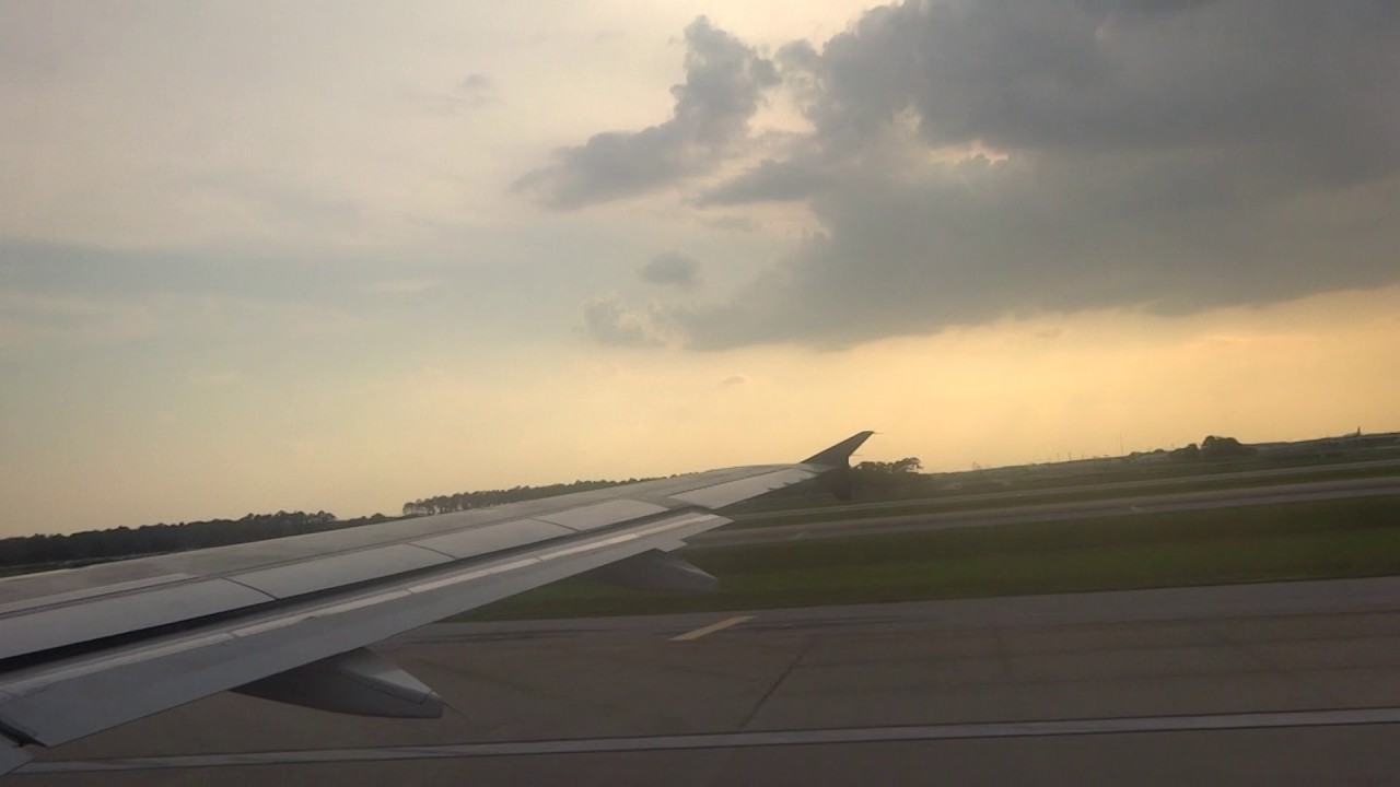 orlando florida Delta Airlines Airbus A320 Takeoff from Orlando International Airport
