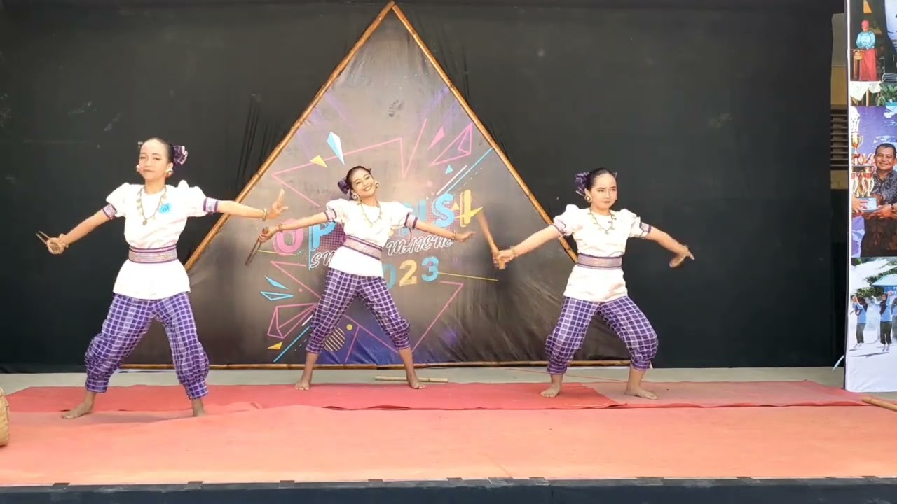 Penampilan adik-adik dari SDN No 2 Kampung Baru