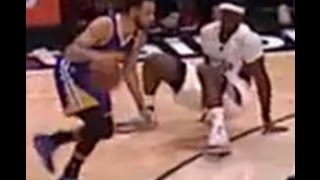 Stephen Curry one on two, legit ankle breaker!
