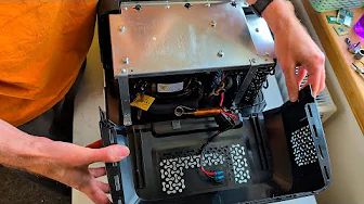 Mudiro compressor based car refrigerator - a look inside (at the compressor etc)