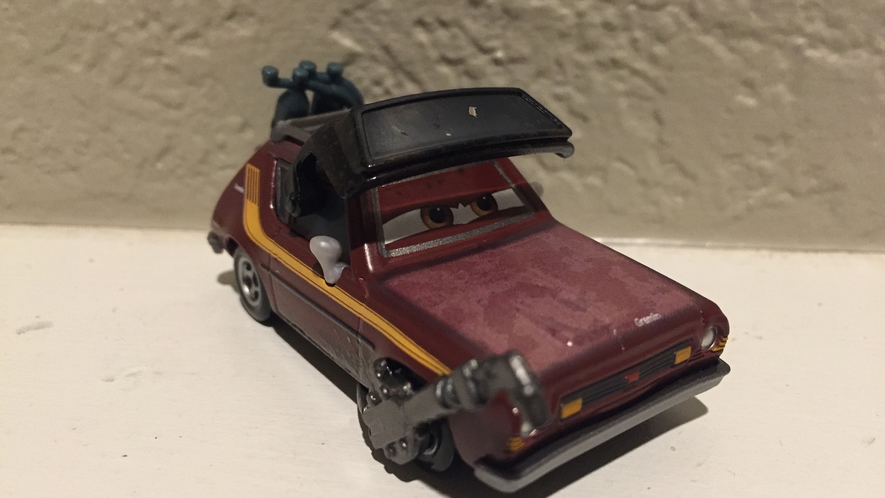 TOWGA GREMLIN ペッパー　 トーチ　火炎放射器　カーズ ミニカー Disney Pixar Cars Oil Rig Getaway Towga Gremlin 155 Diecast Car 58