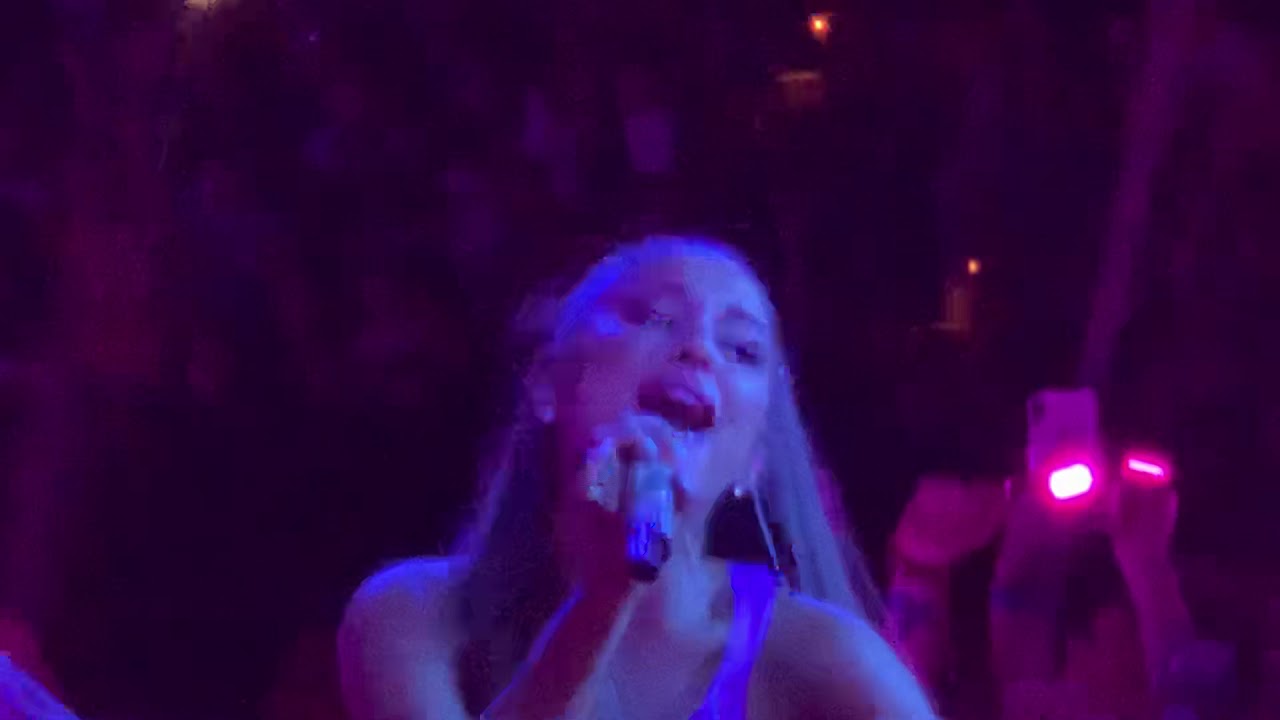 Right There / You'll Never Know / BYHRB - Ariana Grande - Sweetener Tour - Boston 2019