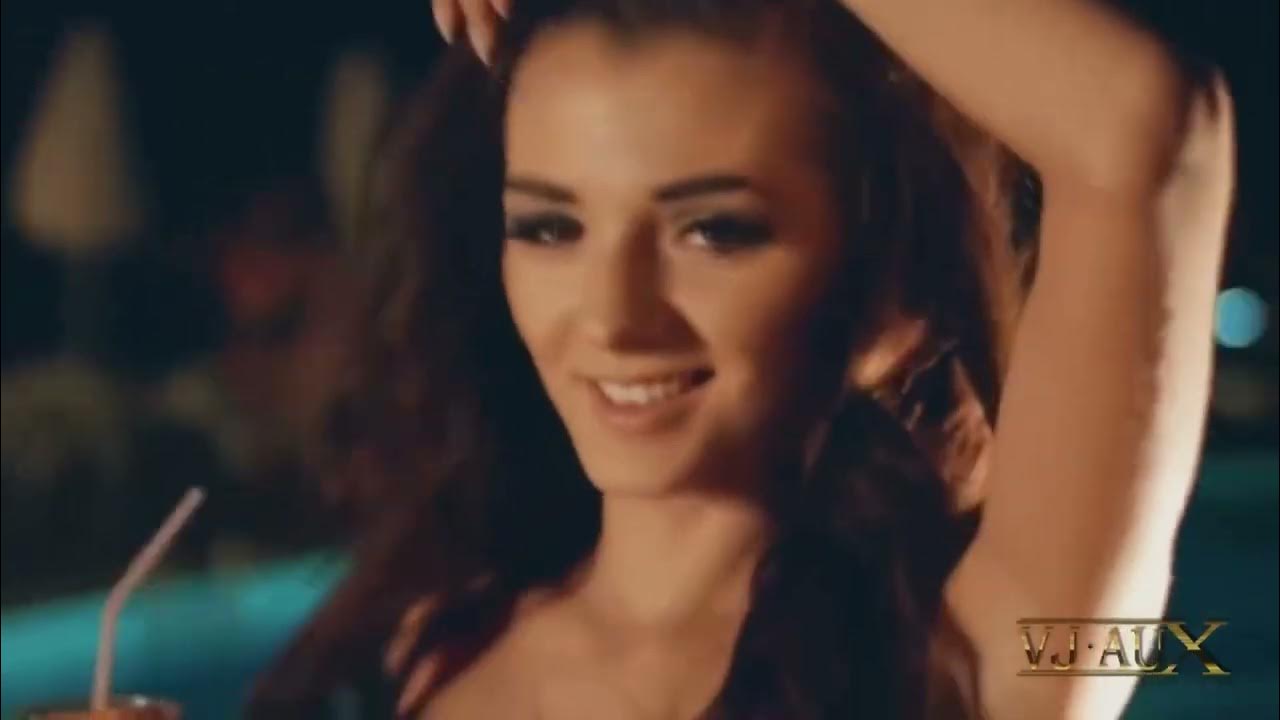 Morozoff стиль музыки. Morozoff ultimate eurodance hits 2022. морозофф музыка. морозофф новогодние подарки. Morozoff - move my body картинки.