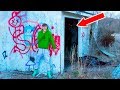 EXPLORING ABANDONED TOWN!! (HAUNTED)