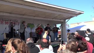 EDDIE MONEY TWO TICKETS TO PARADISE CAMARILLO CHRISTMAS PARADE 2015