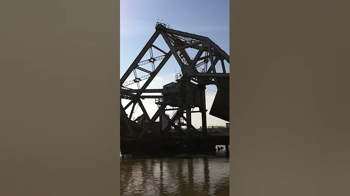 Frank Davis Fishin' Pier at Seabrook Bridge.  Trai...
