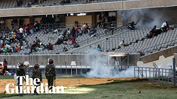 Kenyan police fire teargas to disperse mourners at Raila Odinga