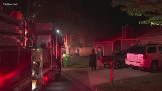 DeKalb firefighter hurt battling house fire