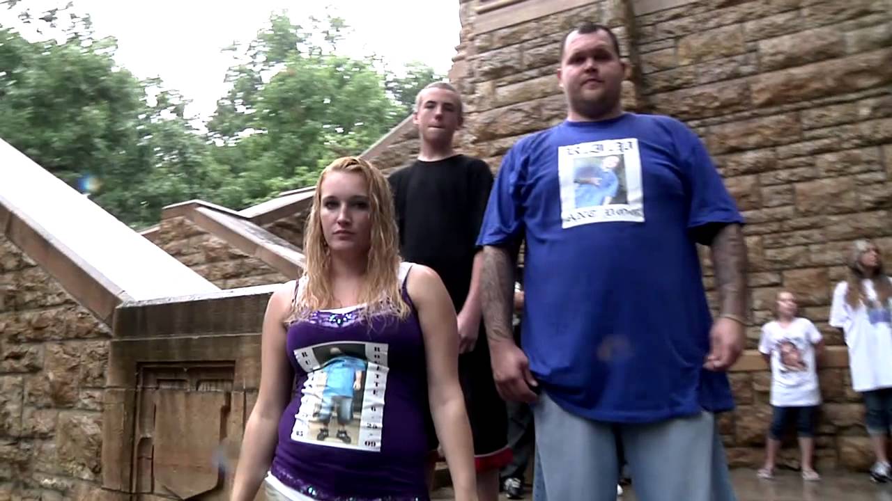 “RUSSIAN ROULETTE” SIKKNEZ ( OFFICIAL VIDEO )