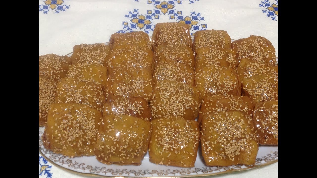 Moroccan Rghifa - تحضير حلوة الرغيفة البلدية معمرة باللوز خطوة خطوة حلويات العيد كتجي هائلة