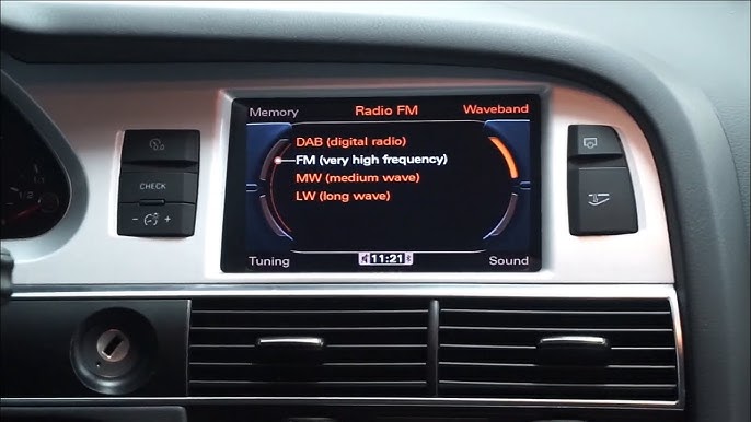 AUDI A4 B8 8K Avant DAB+ Antennenmodul MMI3G/3G+