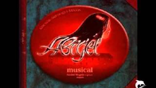 Video thumbnail of "Abigél-Két szív"