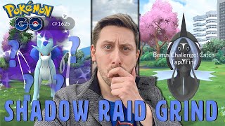 RAIDING *Shadow Shiny Suicune* in Central London (Pokémon GO)