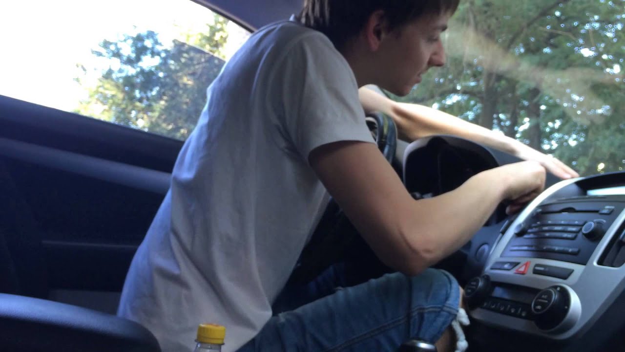 Убираем сверчки. Козырек приборной панели Kia Ceed - YouTube