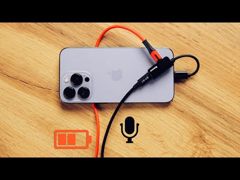Как подключить к iPhone микрофон и  зарядку одновременно?