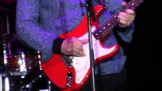 Mark Knopfler - So Far Away - Málaga 2013 - HQ Audio (Multicam) chords