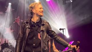 Download Lagu Skid Row “I Remember You” live @ Kentish Town, London. October 24th 2002 MP3