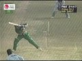 Javagal Srinath uprooted Leg stump of Saqlain Mushtaq