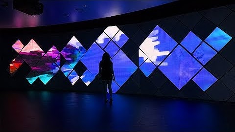Microsoft Gallery Lounge Interactive Experience Projection Mapping