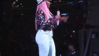 NICKI MINAJ  PERFORMING AT THE JORDAN CLASSIC 2015