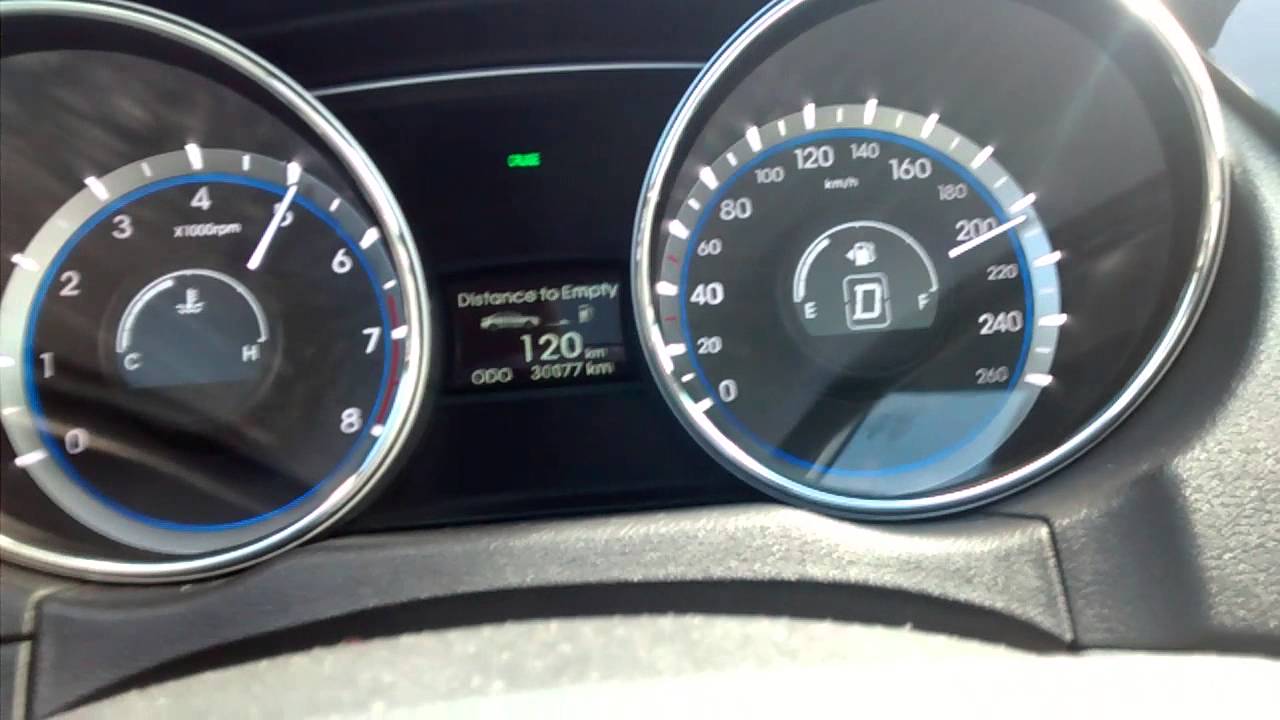Hyundai Sonata top speed. Fuel cut off at 210km/h - YouTube