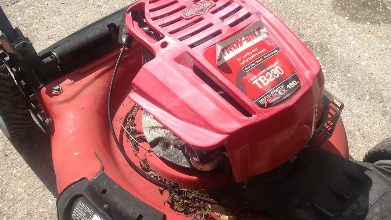 2014 TroyBilt TB230 mower with AutomaticChoke issues. Let's look it