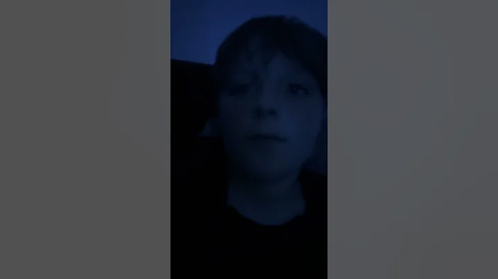 #dothingsyoudontwanttodo #stitch #theothersideofmakebelieve #youareoneofakind #greenscreen #funny