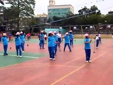 100.11.26學區運動會--撥拉棒表演