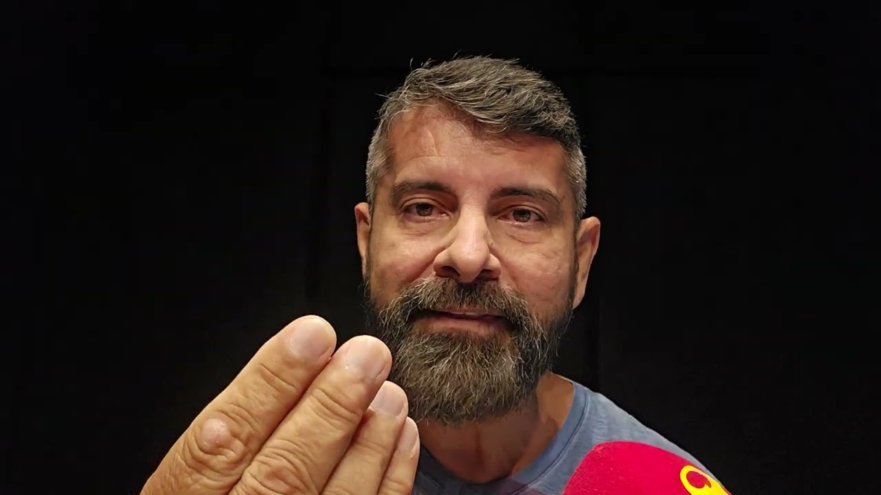 Preste atenção: Tem gente que é perda de tempo tê-la ao seu lado.