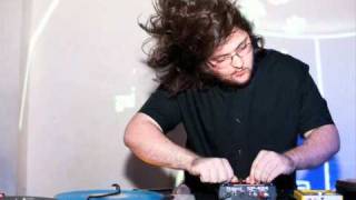 JonWayne - Face Bomb