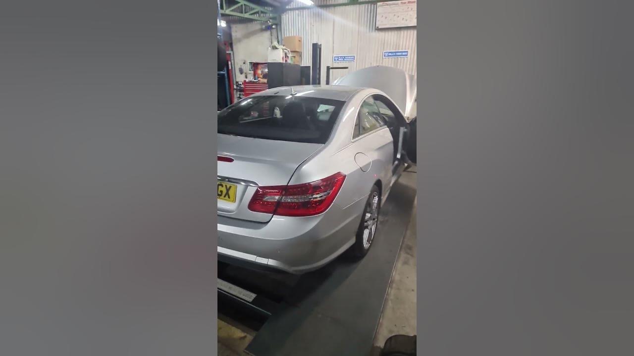 safe way to Jump Start Mercedes E Class 2012 W212 - YouTube