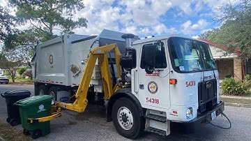 Recycling:New Autocar Heil Durapack Python 54318