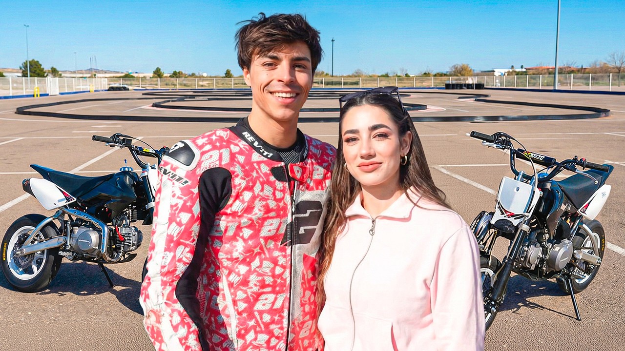 Mi NOVIO me enseña a ir en MOTO por PRIMERA VEZ💕