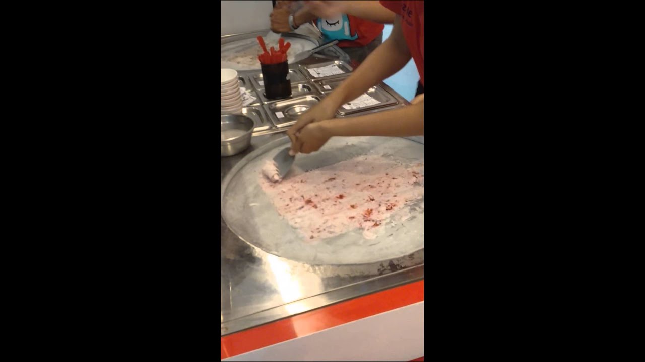 Cara Membuat Ice Cream Rolls Thailand | handmade ice cream rolls ice pan es krim gulung unik Cara Membuat Ice Cream Rolls Thailand | handmade ice cream rolls ice pan es krim gulung unik