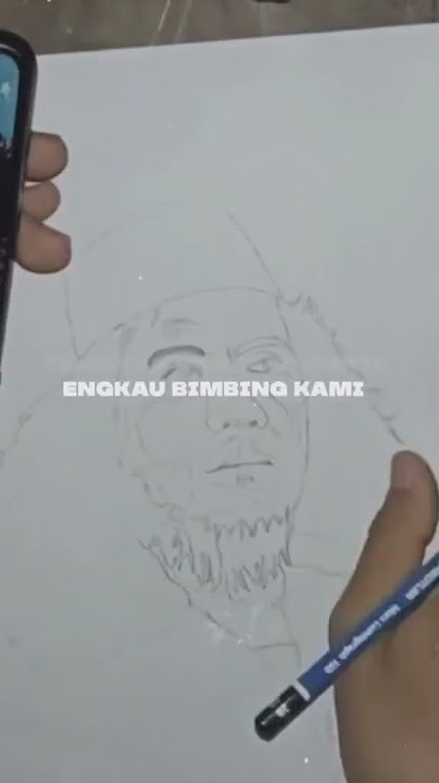 PELUKIS ASAL PACITAN INI MELUKIS GURU BESAR PAGAR NUSA GUS MAKSUM LIRBOYO KEDIRI