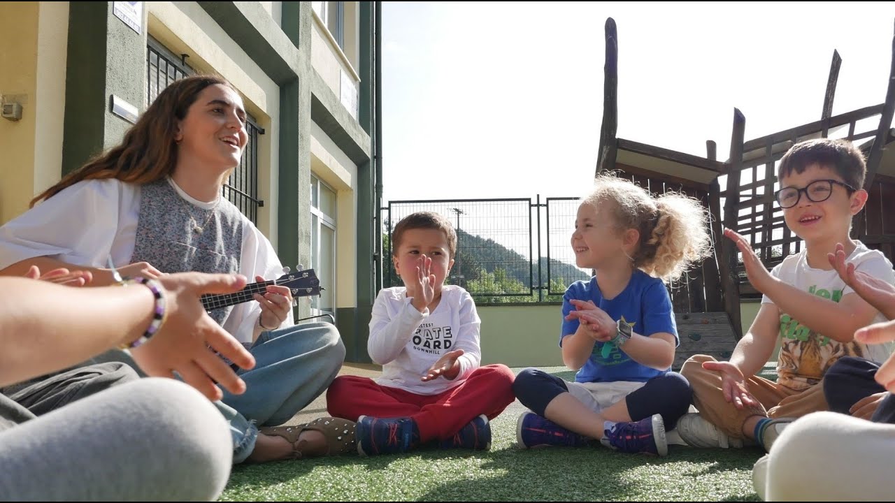 HEMEN NI NAIZ / AQUÍ SOY YO