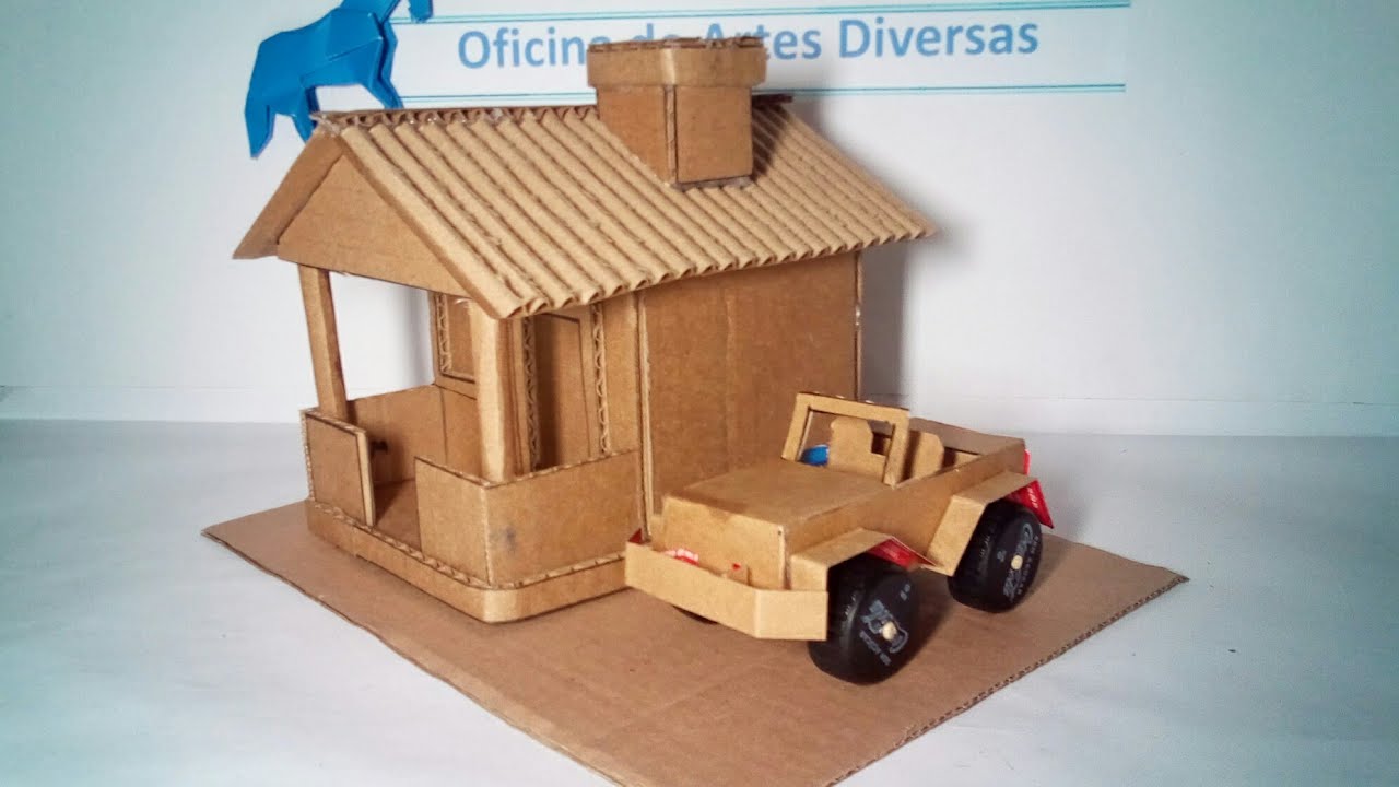 Casinha de papelão com carro na garagem - YouTube