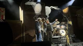 Neil Young &amp; Crazy Horse - Rockin&#39; in the Free World - Cal Coast Open Air Theatre, San Diego