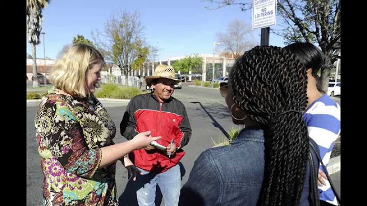 "Inter-cambios," cross-cultural exchanges in a home deport parking lot