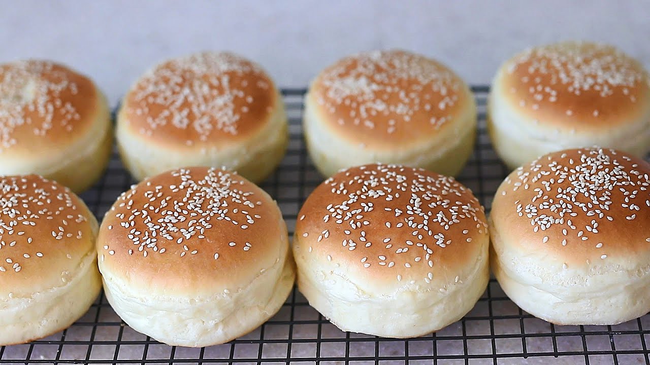 How to Make Homemade burger Buns (Classic burger Buns)/Dough By Hand