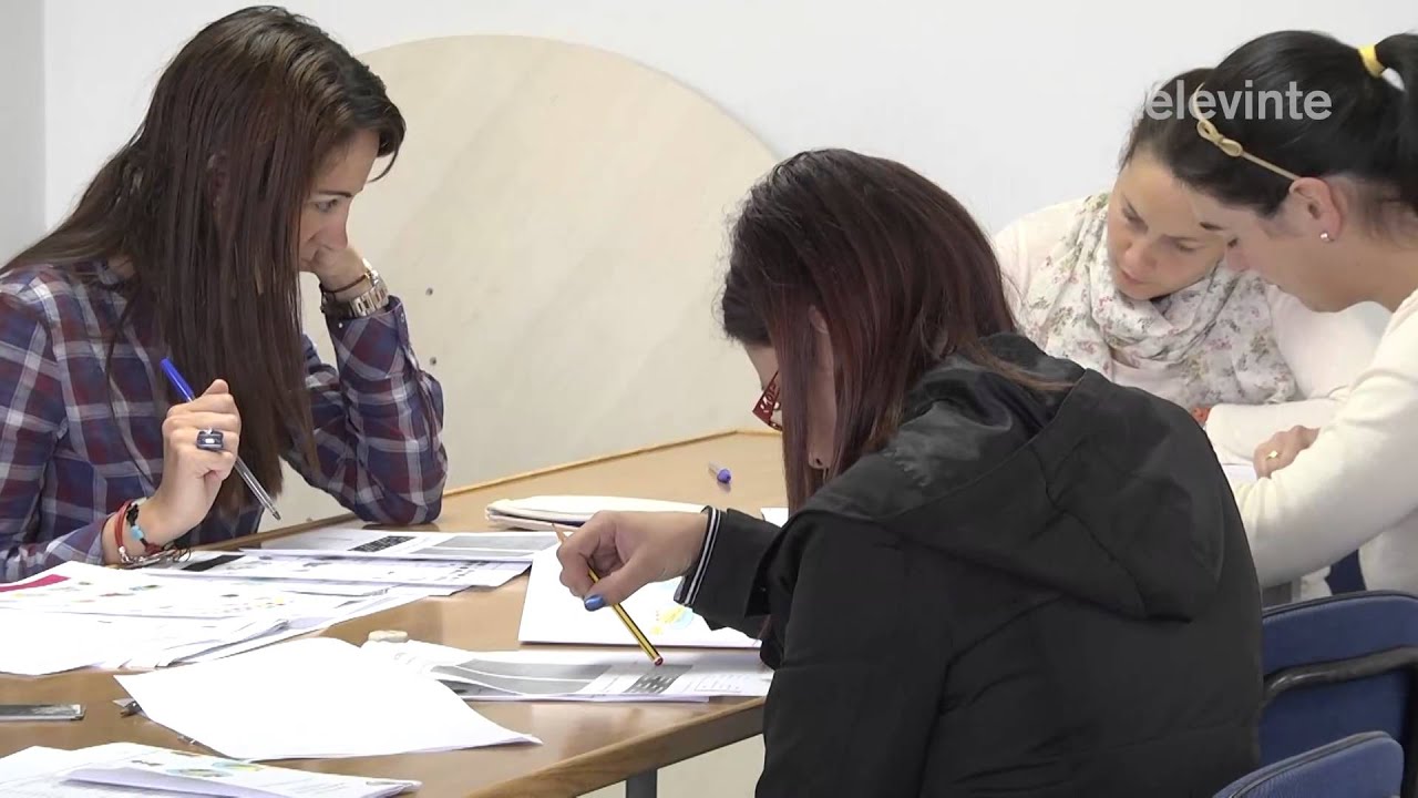 A aula Cemit de Carballedo acolle un taller para prepararse ante unha ...