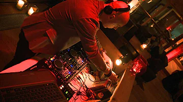 DJ Leon El Ray presents The Kitzhof Lounge