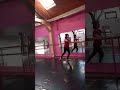 Les ronds de jambes 🦵 à terre.