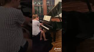 Hungarian dance no.5 Johannes brahms (piano)